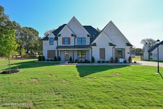 124 Oakworth Drive, Hernando, MS 38632