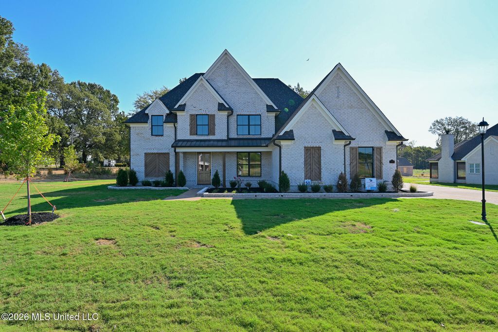 124 Oakworth Drive, Hernando, MS 38632