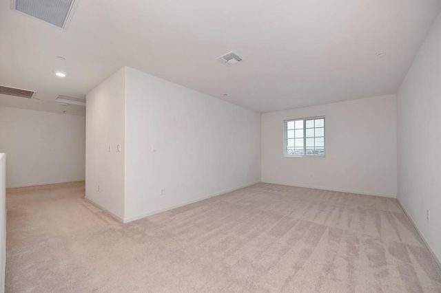 7000 Star Trail Way, Roseville, CA 95747