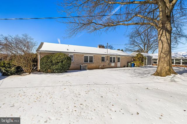 261 S KEESEY ST, York, PA 17402