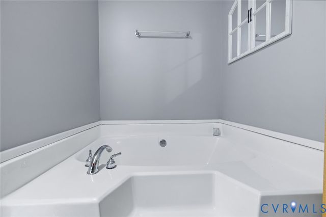 10910 Courthouse Rd, Dinwiddie, VA 23841