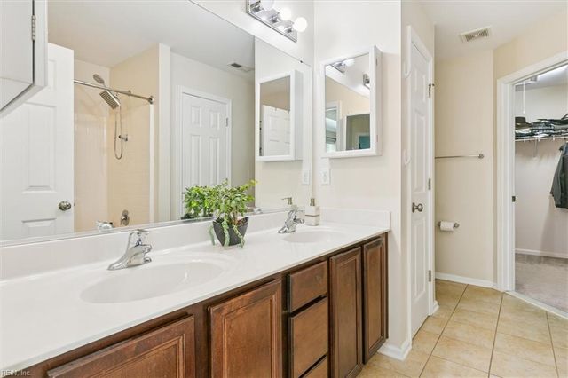 210 Linfoot CT, Williamsburg, VA 23185