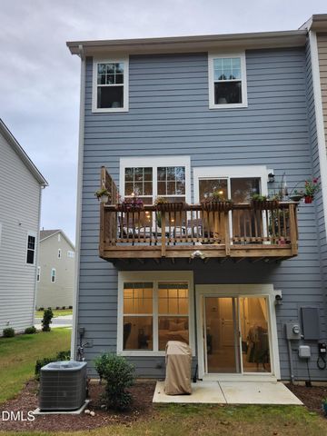 2860 Hunter Woods Drive, Apex, NC 27502