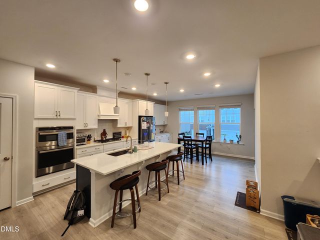 2860 Hunter Woods Drive, Apex, NC 27502