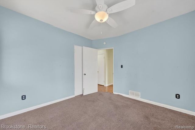 24304 Carlysle Street, Dearborn, MI 48124