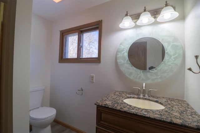 28609 Martha COURT, Waterford, WI 53185