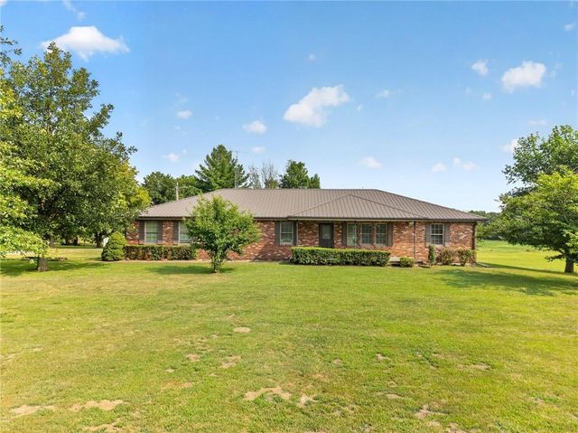 40822 E 116th Street, Richmond, MO 64085