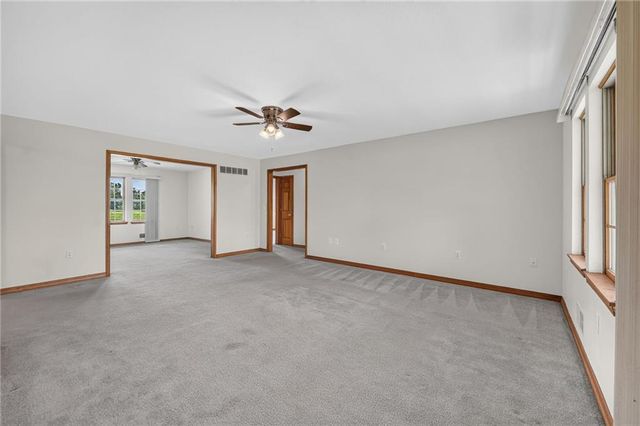 40822 E 116th Street, Richmond, MO 64085