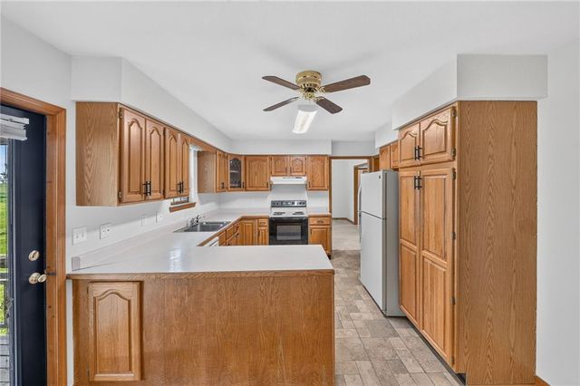 40822 E 116th Street, Richmond, MO 64085