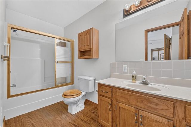 40822 E 116th Street, Richmond, MO 64085