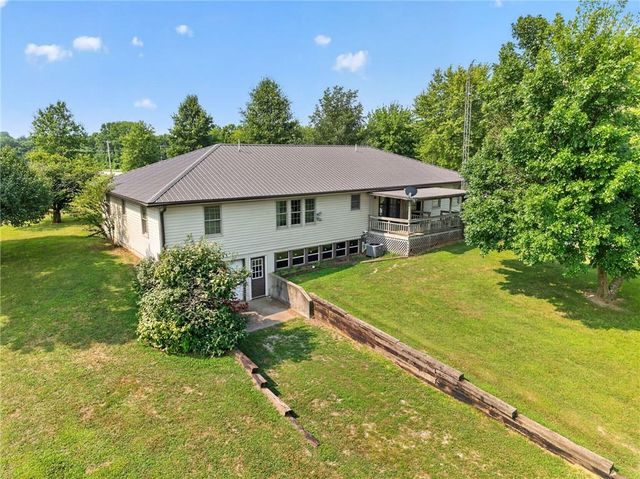 40822 E 116th Street, Richmond, MO 64085