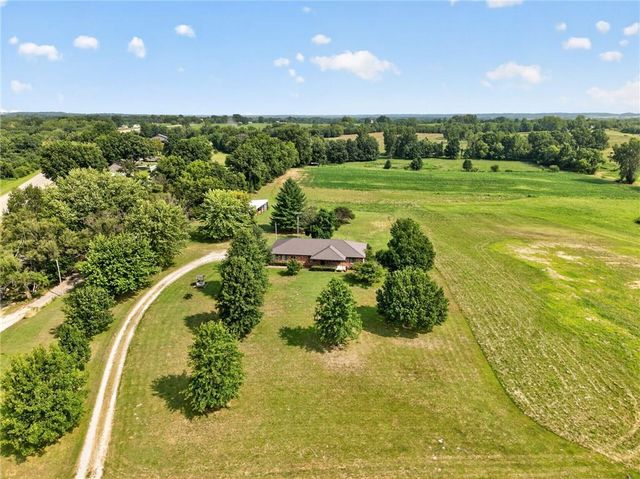 40822 E 116th Street, Richmond, MO 64085