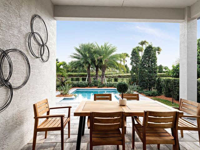 336 SE VIA SANGRO, Port St Lucie, FL 34952