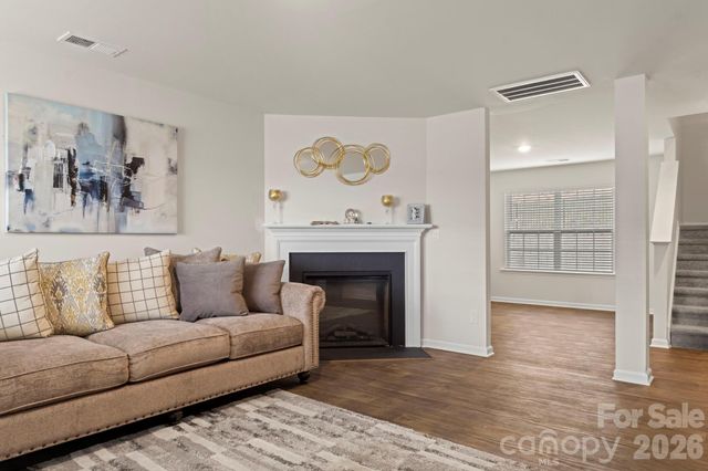 1331 Mifflin Lane, Dallas, NC 28034