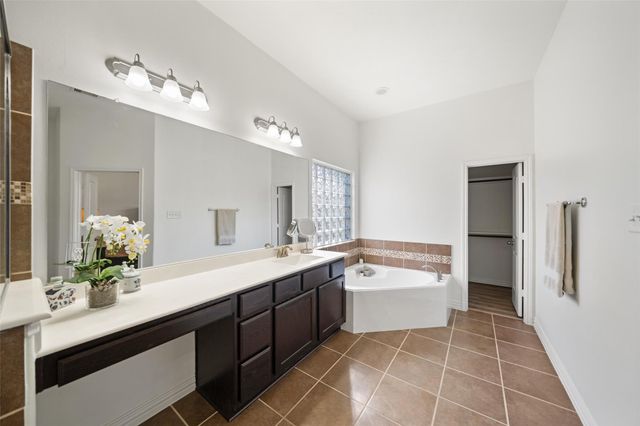 3318 Orchid Trace Drive, Spring, TX 77386