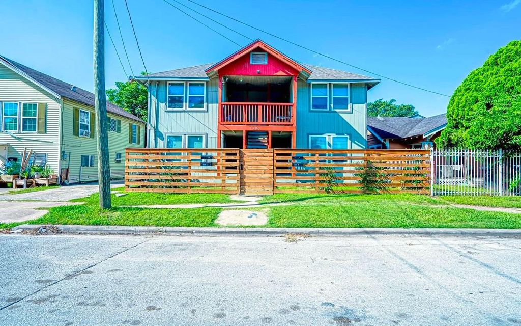 7320 Capitol Street 5, Houston, TX 77011