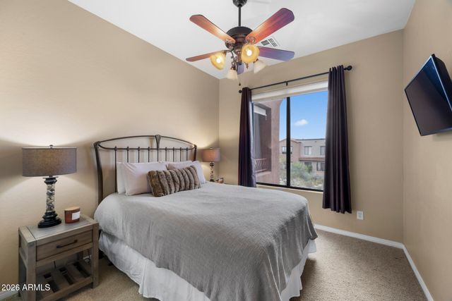 19550 N GRAYHAWK Drive 2063, Scottsdale, AZ 85255