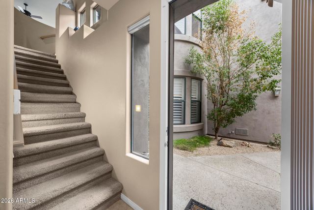 19550 N GRAYHAWK Drive 2063, Scottsdale, AZ 85255