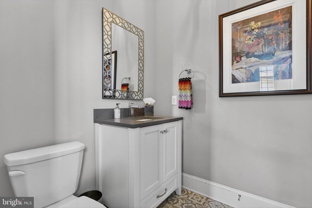685 FLEETWOOD DR, Lititz, PA 17543