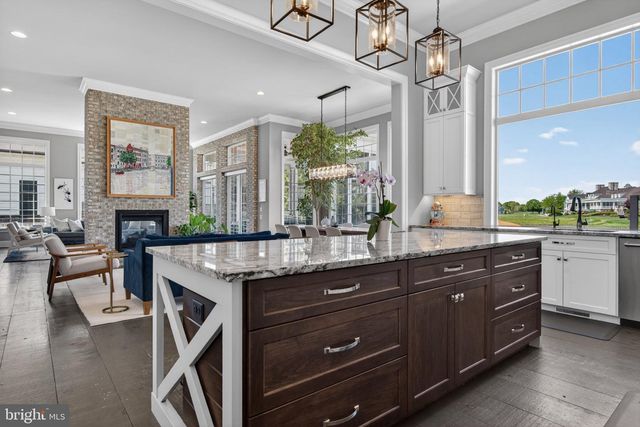 685 FLEETWOOD DR, Lititz, PA 17543