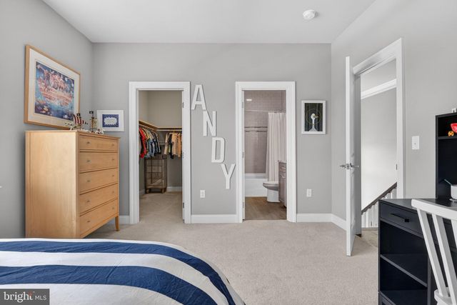 685 FLEETWOOD DR, Lititz, PA 17543