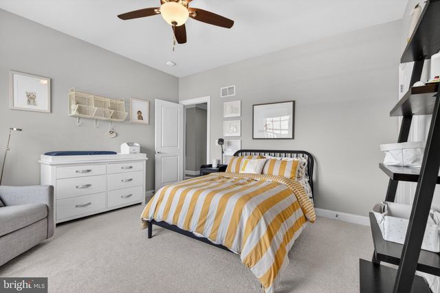 685 FLEETWOOD DR, Lititz, PA 17543