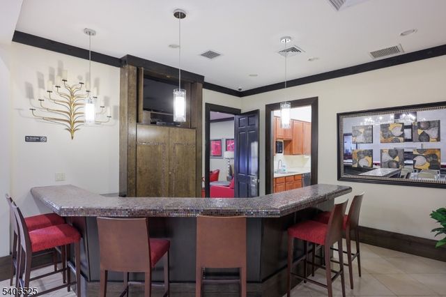 18 Birchwood Ln, North Haledon Boro, NJ 07508