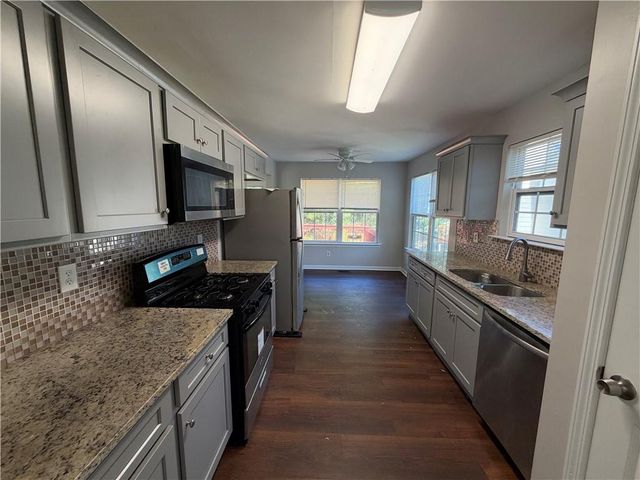1414 Cumberland Creek Lane SW, Marietta, GA 30008