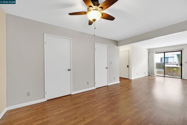 5020 Valley Crest Dr 110, Concord, CA 94521