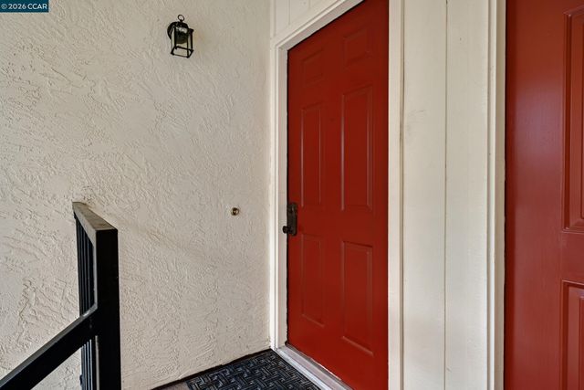 5020 Valley Crest Dr 110, Concord, CA 94521