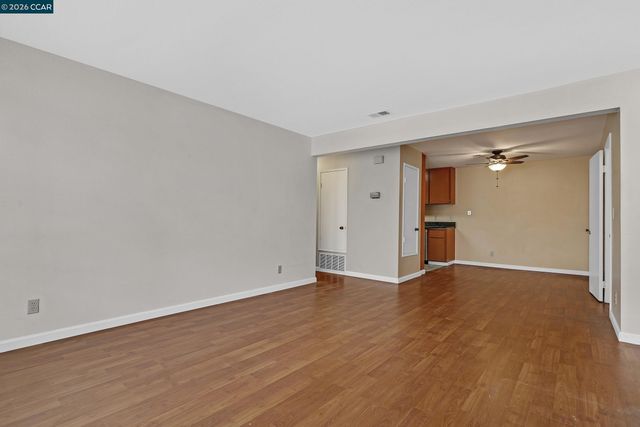 5020 Valley Crest Dr 110, Concord, CA 94521