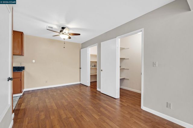 5020 Valley Crest Dr 110, Concord, CA 94521