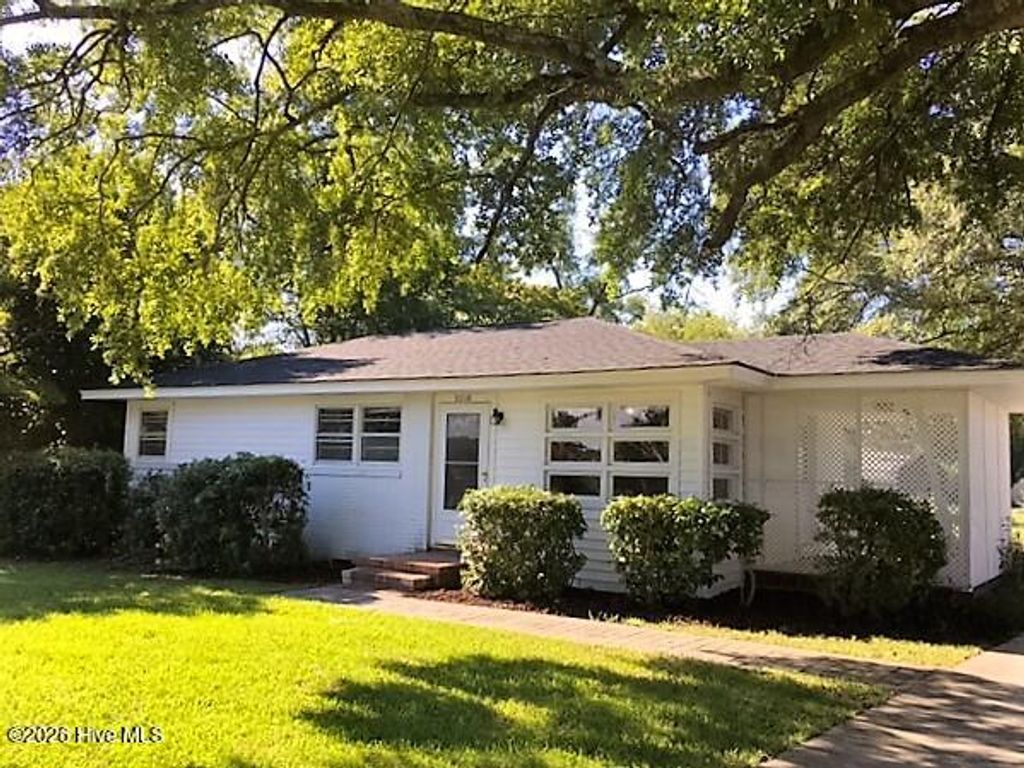 5218 Wrightsville Avenue, Wilmington, NC 28403