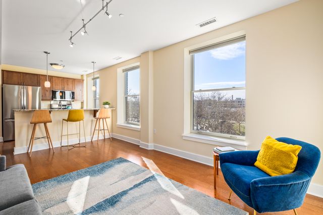 27 Library Street Ne 504, City Of Grand Rapids, MI 49503