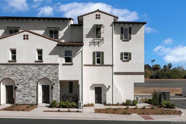 329 Octillo, Escondido, CA 92025