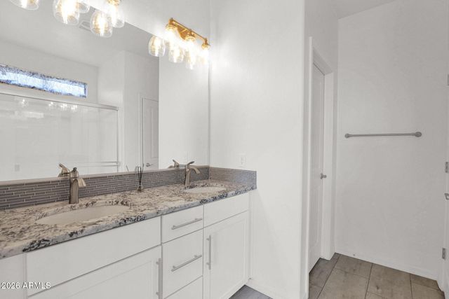 1012 W CANYONLANDS Court, San Tan Valley, AZ 85140