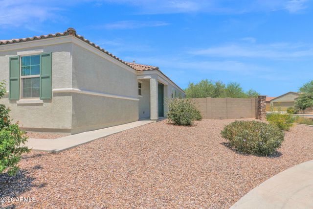 1012 W CANYONLANDS Court, San Tan Valley, AZ 85140