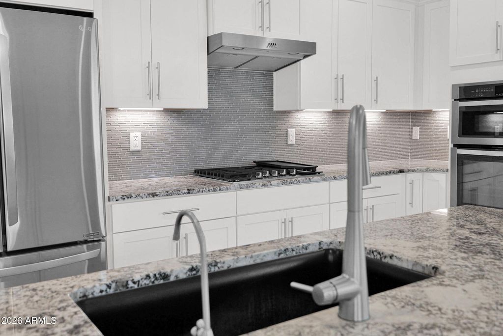 1012 W CANYONLANDS Court, San Tan Valley, AZ 85140 — photo 2