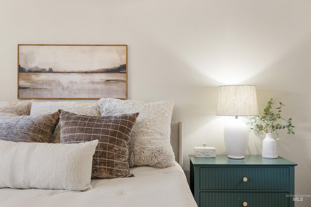 747 Spyglass Way, Eagle, ID 83616