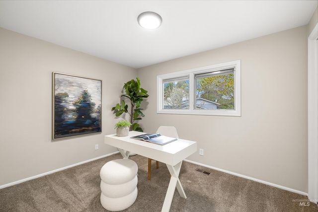 747 Spyglass Way, Eagle, ID 83616