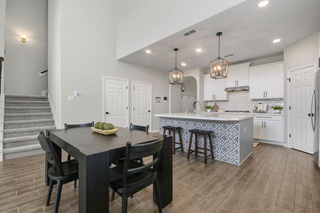 2715 Parker Oak Pass, Missouri City, TX 77459