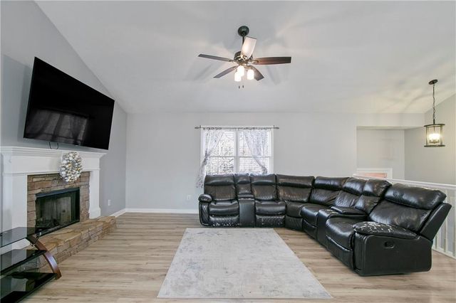 98 Ivy Ridge Drive, Jasper, GA 30143