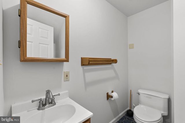 4407 HOOPER AVE, Baltimore, MD 21229