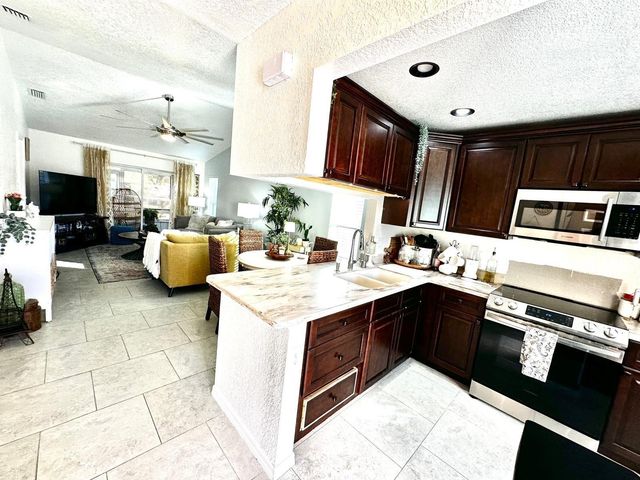 4749 SUNNY LOOP 4749, Holiday, FL 34690