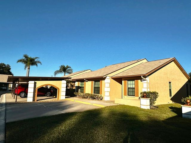 4749 SUNNY LOOP 4749, Holiday, FL 34690