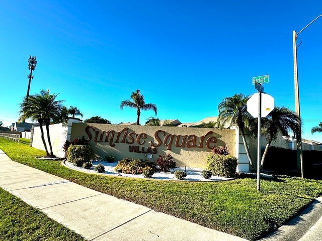 4749 SUNNY LOOP 4749, Holiday, FL 34690