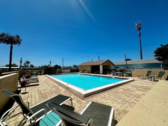 4749 SUNNY LOOP 4749, Holiday, FL 34690