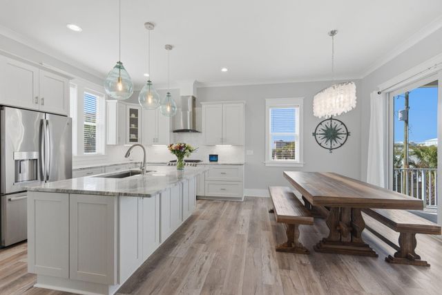 11 Abbey Road, Santa Rosa Beach, FL 32459