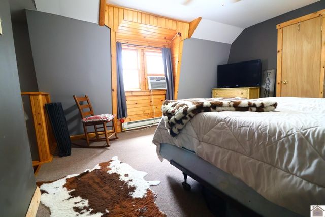 43 Barnacle Dr, New Concord, KY 42076