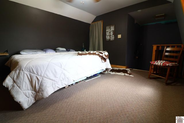 43 Barnacle Dr, New Concord, KY 42076